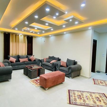 Apartamento Petra Olive House Wadi Musa Exterior foto