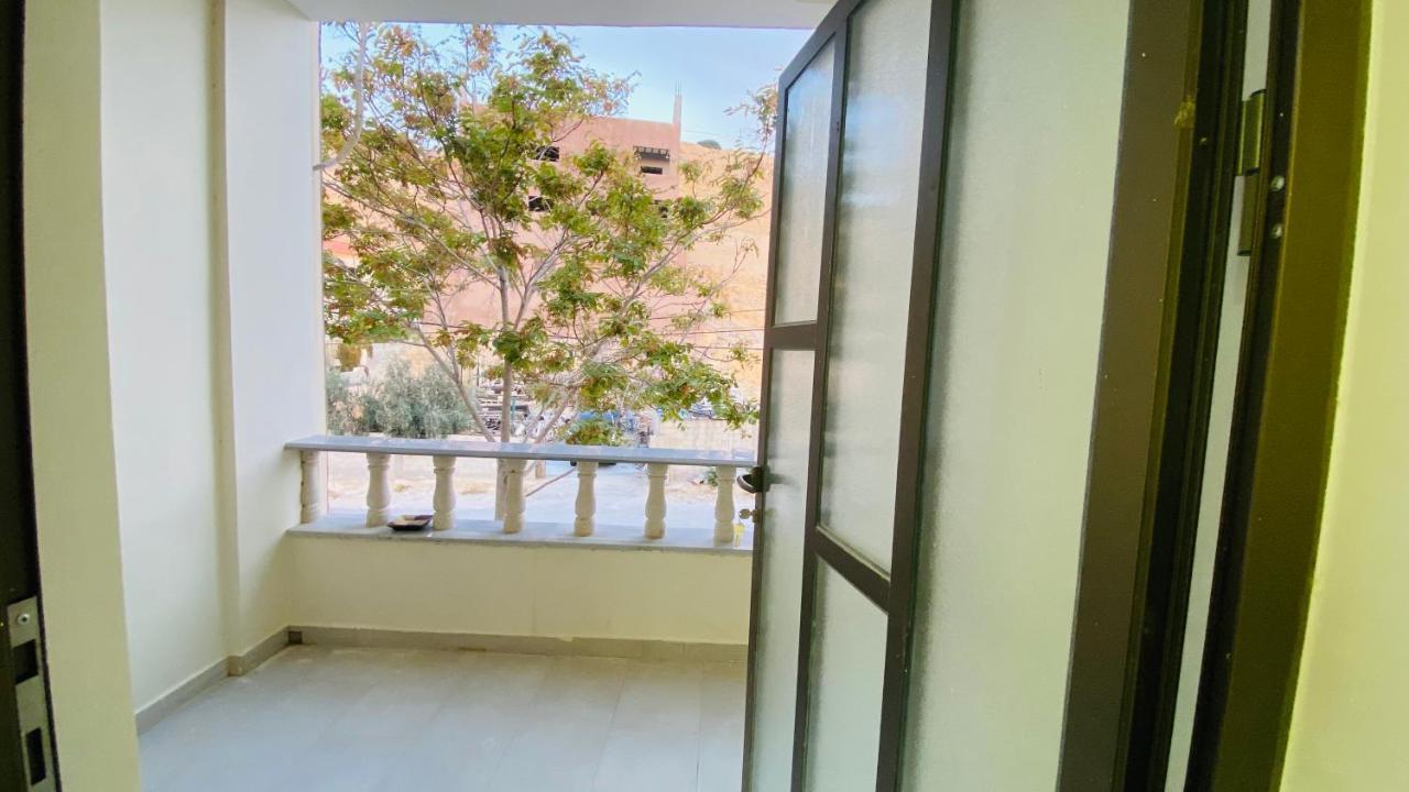 Apartamento Petra Olive House Wadi Musa Exterior foto
