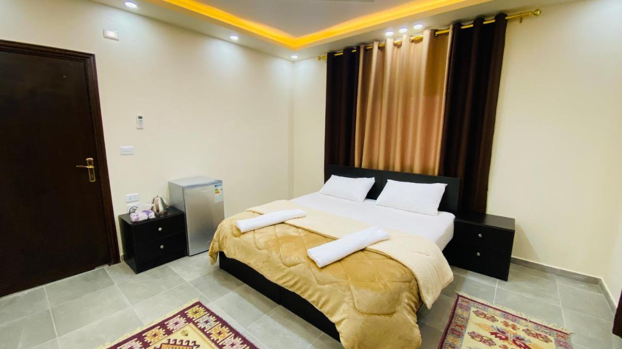 Apartamento Petra Olive House Wadi Musa Exterior foto