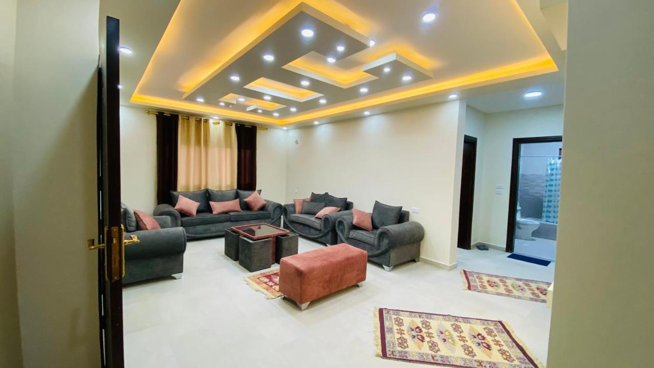Apartamento Petra Olive House Wadi Musa Exterior foto